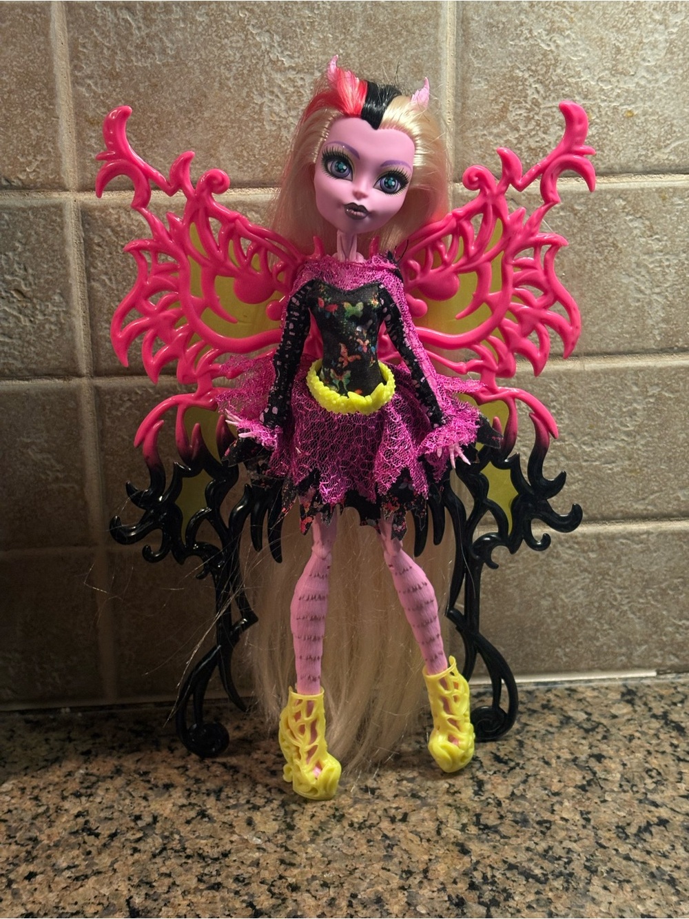 monster high bonita femur doll